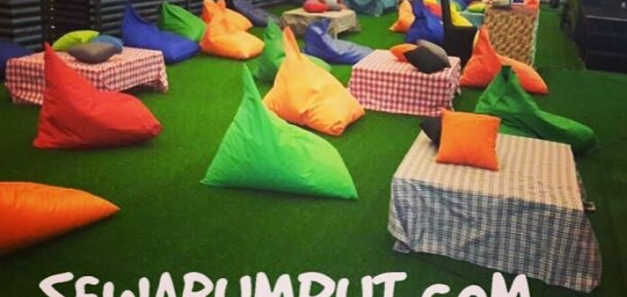 rumput-palsu-untuk-taman